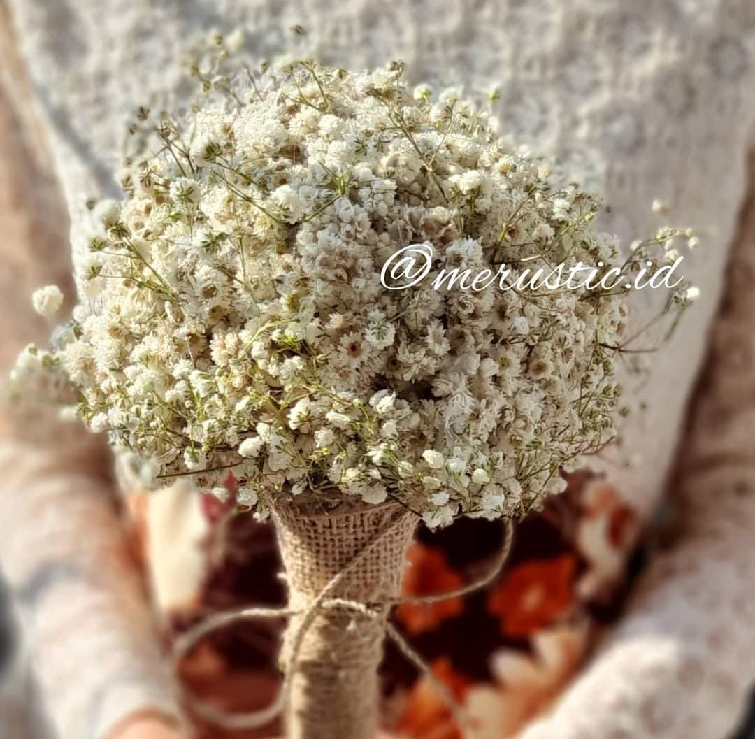 Handbouquet Edelweis Baby Breath